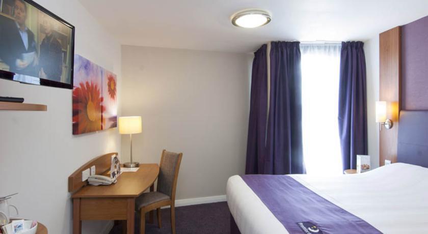 Premier Inn Basingstoke West Cameră foto